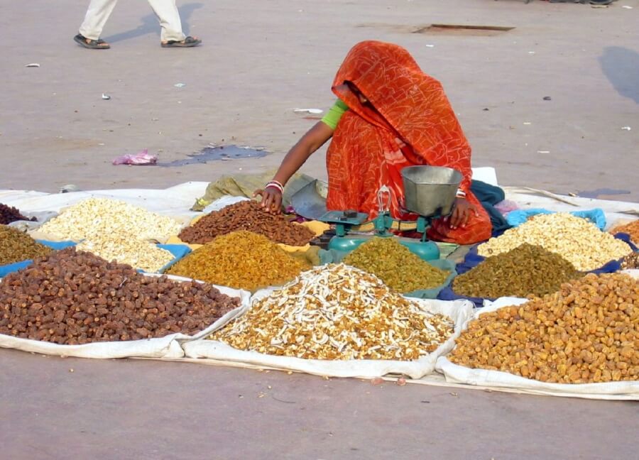 торговля на улицах в Индии