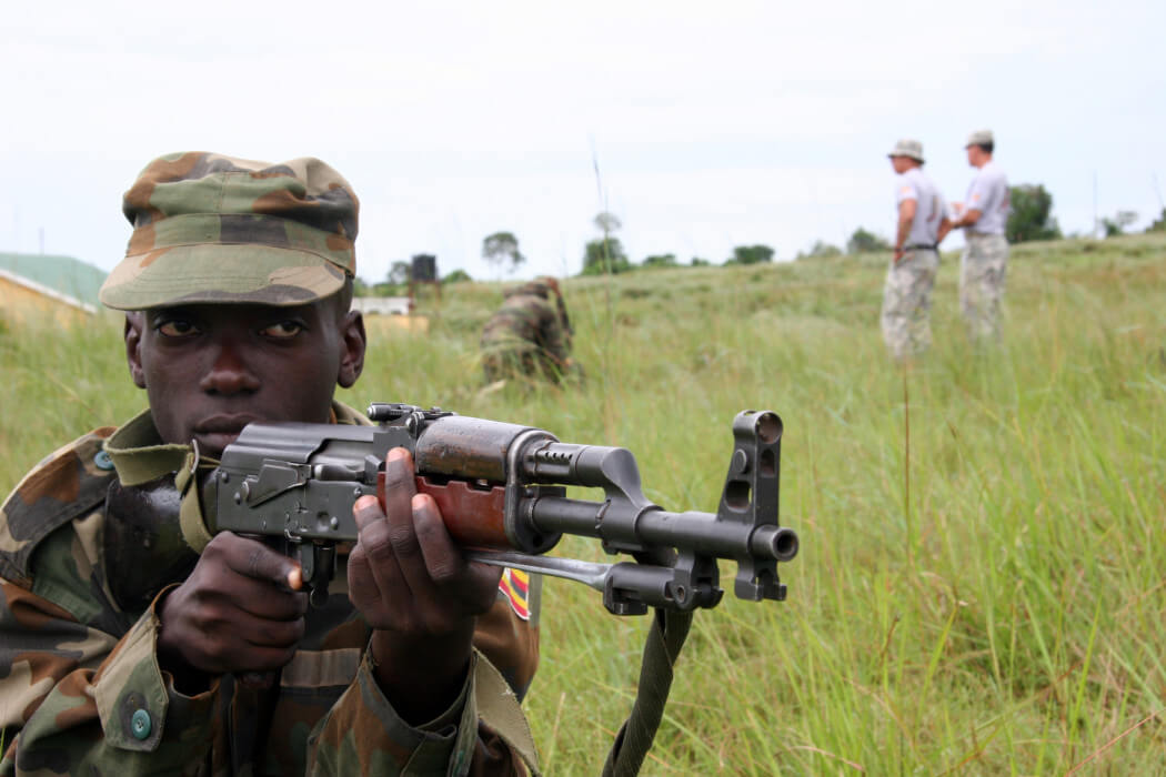 война в Уганде, Африка