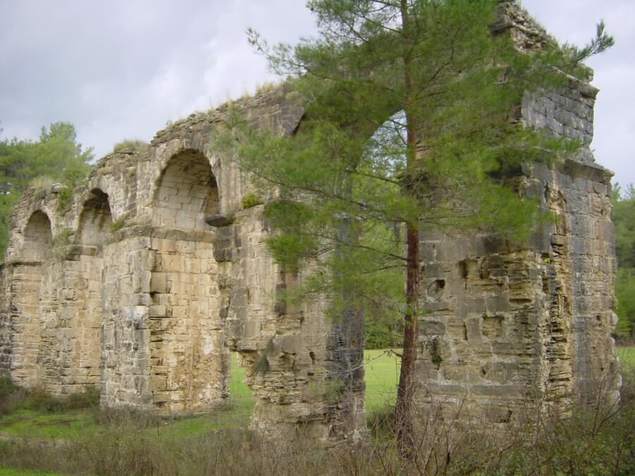 древние развалины в Турции