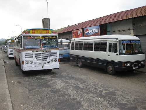 автобусы в Шри-Ланке