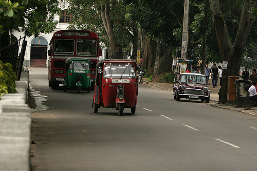 на дорогах Шри-Ланки