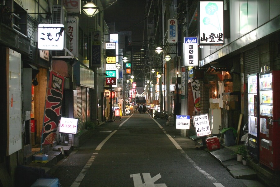улицы старого района Токио