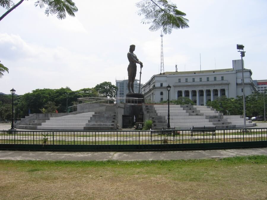 Рисаль-парк в Маниле