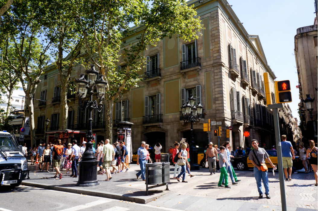 бульвар Рамбла в Барселоне