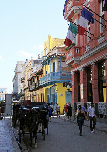 улочки района Старой Гаваны