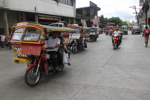 траспорт на дорогах Филиппин